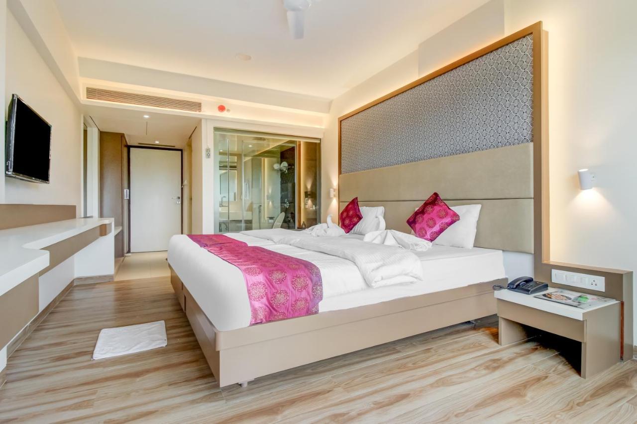 Hotel Grand Mookambika Nová Bombaj Exteriér fotografie