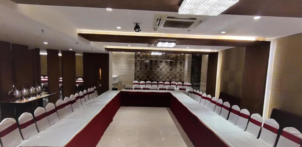 Hotel Grand Mookambika Nová Bombaj Exteriér fotografie
