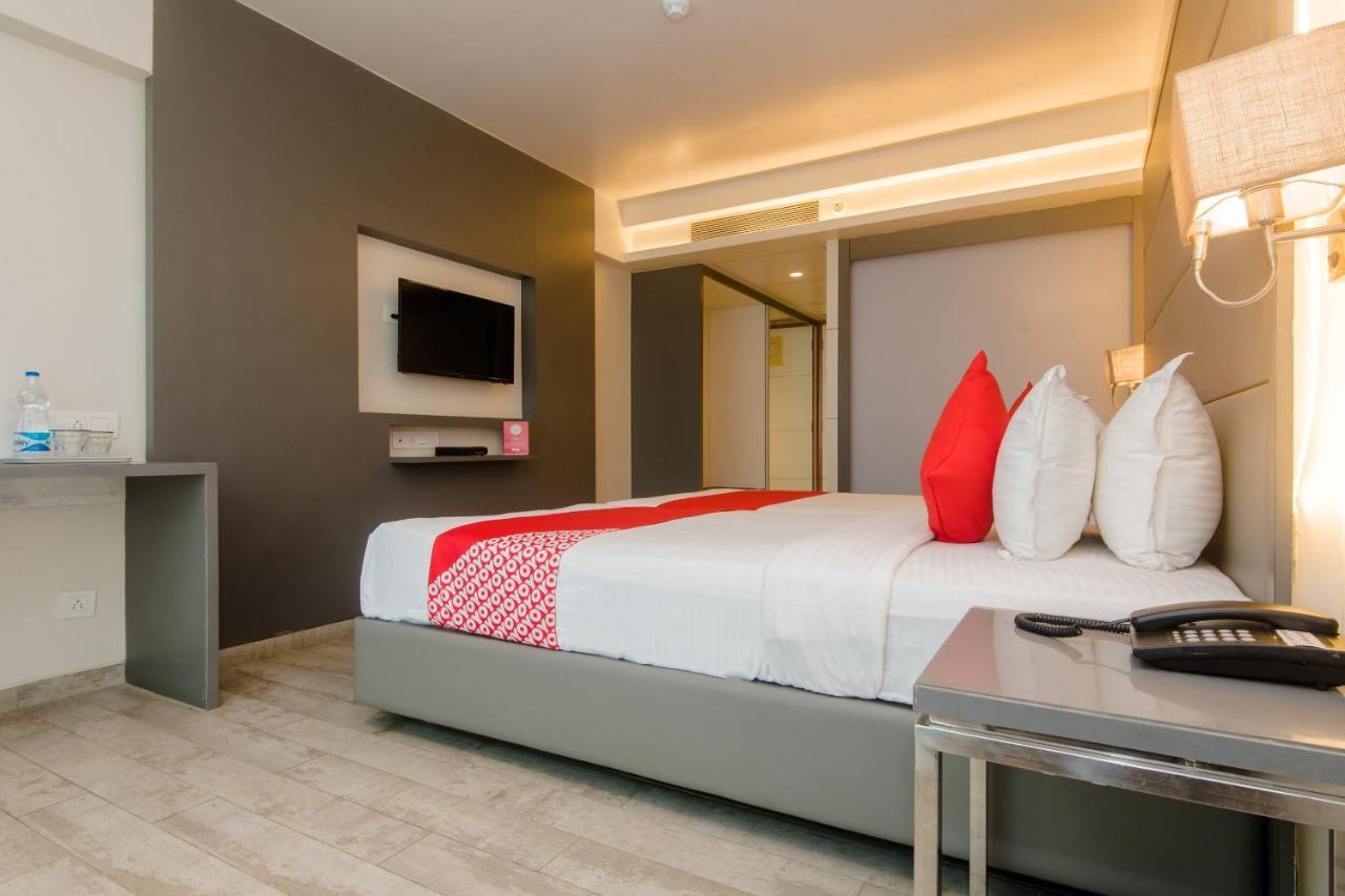 Hotel Grand Mookambika Nová Bombaj Exteriér fotografie